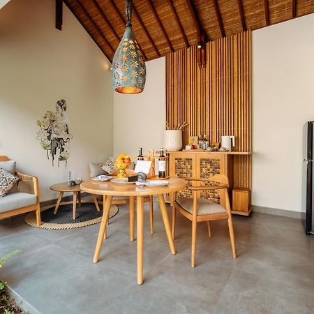 Teratai Villa Canggu By Ini Vie Hospitality Dış mekan fotoğraf